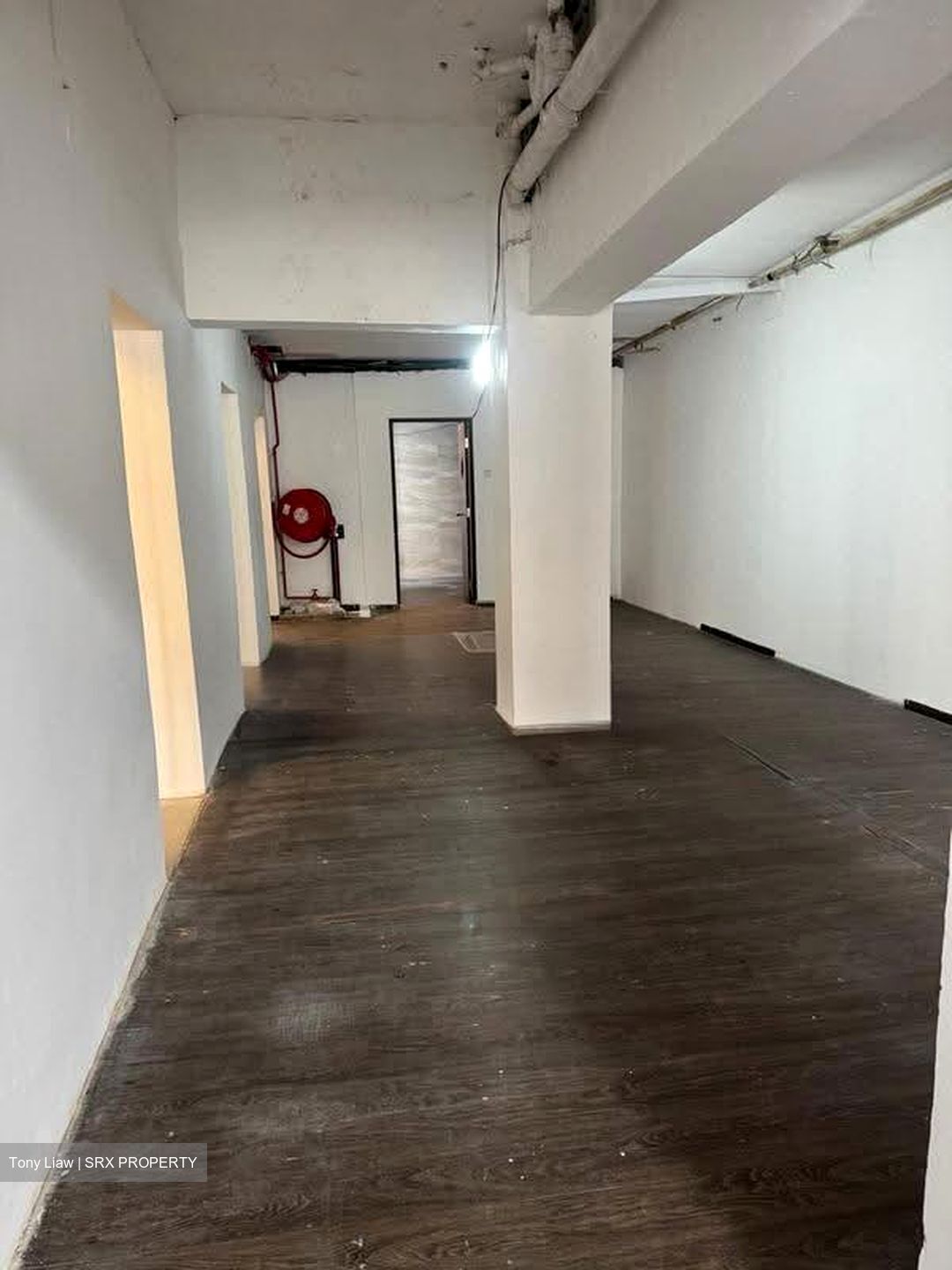 North Bridge Road (D7), Retail #639470081